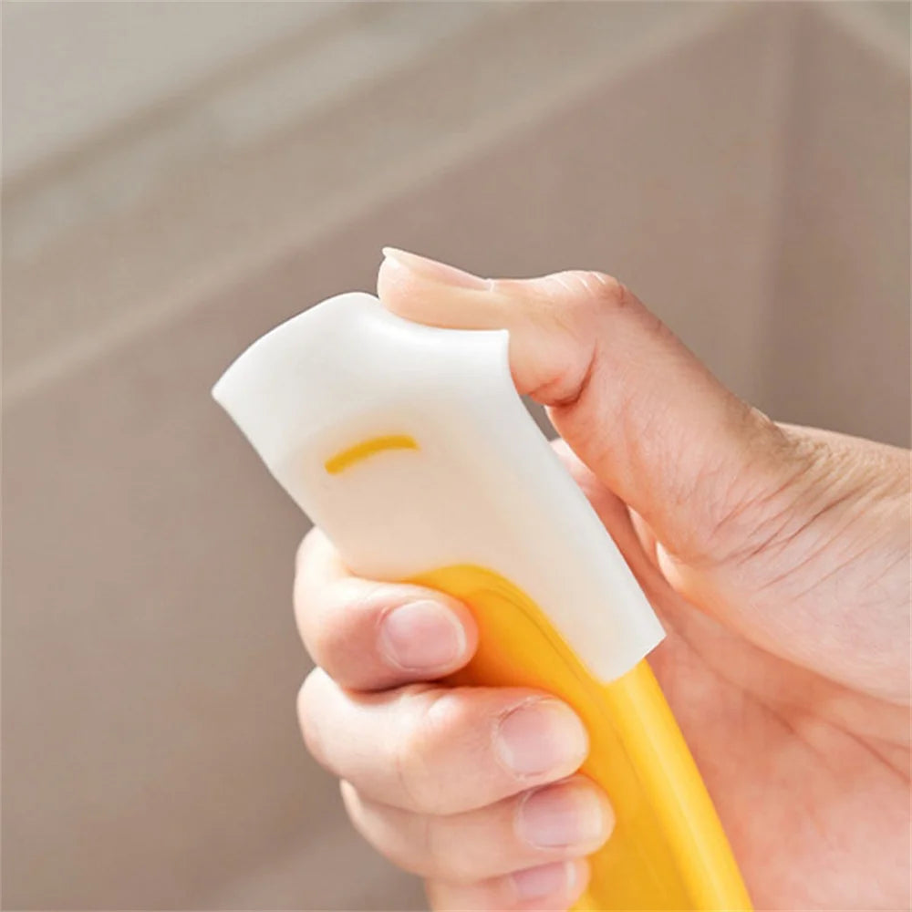 1Pcs Silicone Kitchen Scraper Cleaning Spatula For Food Residue Stains Pot Fry Pan Dish Oil Plate Clean Brush Baking Soft Blade